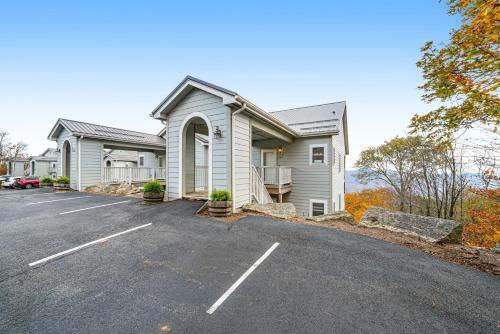 Vista Beech Retreat