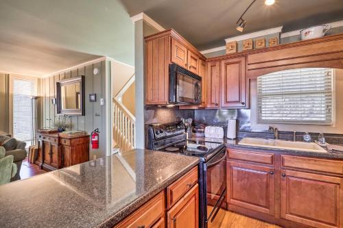 Apartamento Beech Mountain Retreat With Decks And Mtn Views!