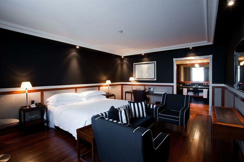 Hotel 1898