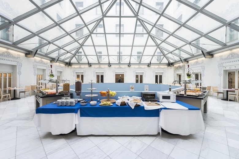 Hotel Oriente Atiram