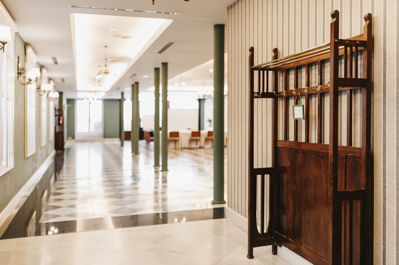 Hotel Oriente Atiram