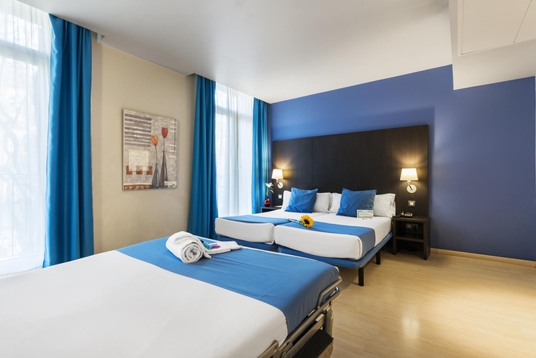 Hotel Oriente Atiram
