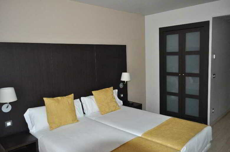 Hotel Oriente Atiram