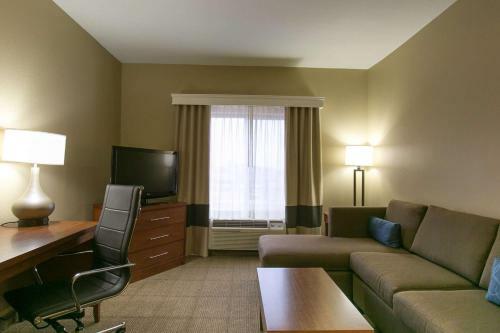 Hotel Comfort Suites Austin Nw Lakeline