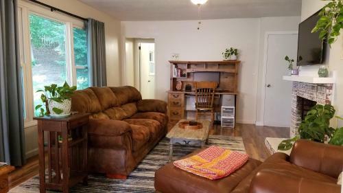 Apartamento Cozy Convenience, Private Home 5mins To Biltmore