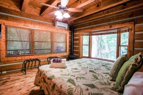 Hidden Cove Cabin