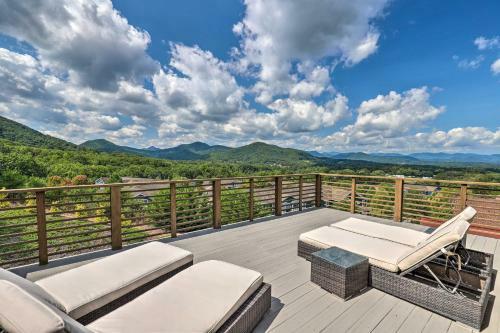 Luxe Asheville Home With Stunning Mountain View