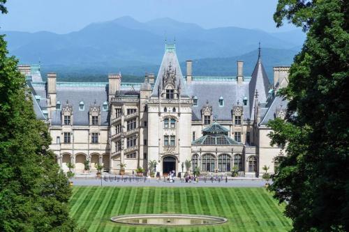 Newly Listed! Asheville City Retreat