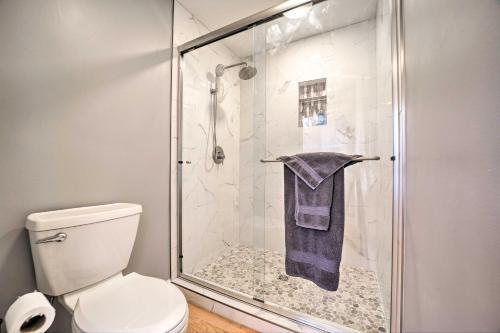Charming Asheville Home 7 Miles To Downtown!