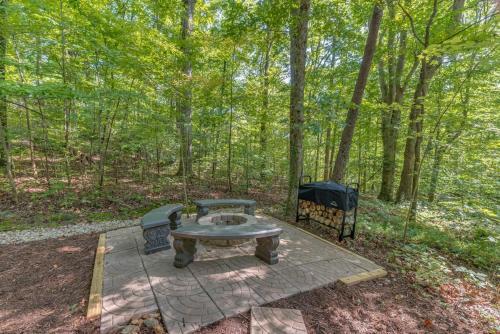 Knobby Creek Cottage