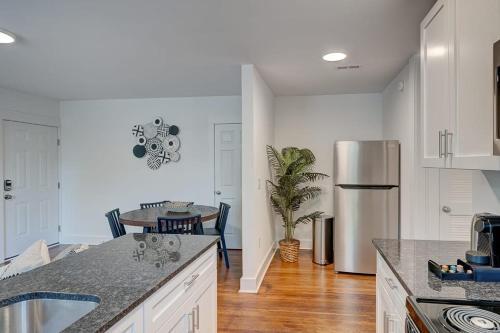 Apartamento Modern 1br With Parking 3 Miles To Duke Campus