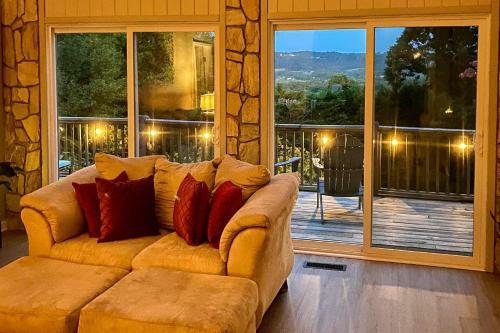 Serenity Mountain Oasis