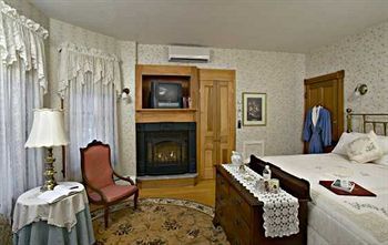 Bed & Breakfast The Governor's Inn