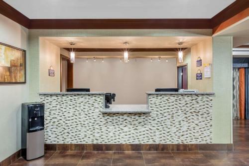 Motel Days Inn Dilley