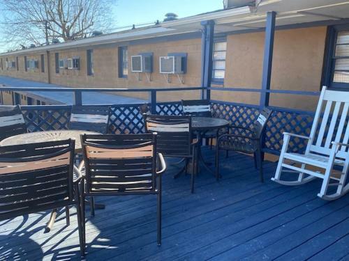 Hotel Andy Griffith Parkway Inn