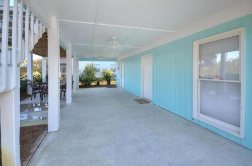 108 W Yacht Drive