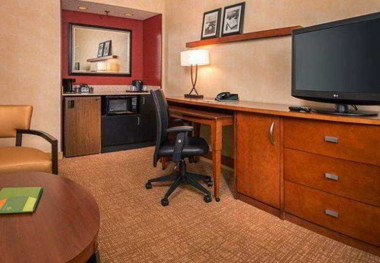 Hotel Courtyard Herndon Reston