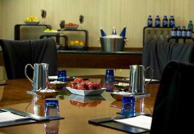 Hotel Washington Dulles Marriott Suites