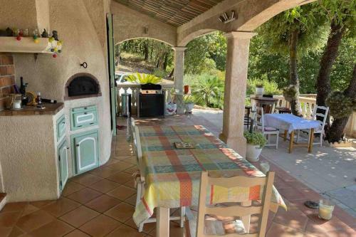 Villa Proven�ale Le Mas Busien