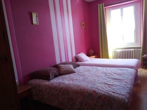 G�te Des Bords De Rance