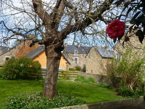 G�te Des Bords De Rance