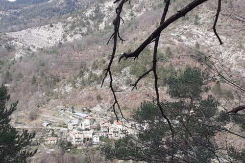 Petit Coin de Paradis En Pleine Nature