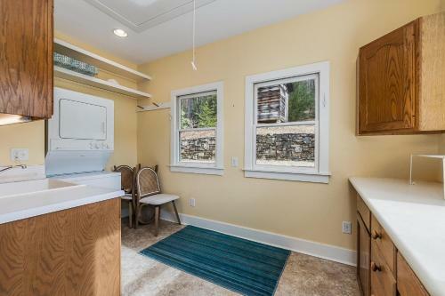 Foothills Farmhouse