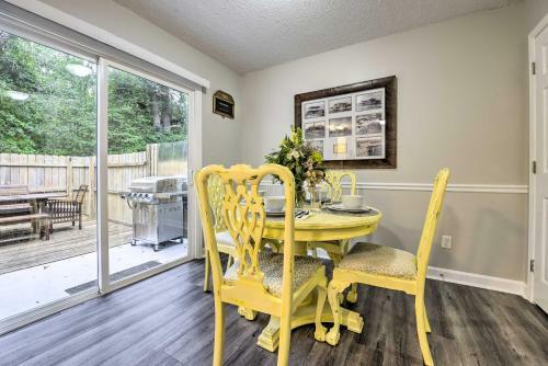 Charming Southern Pines Abode - Walk To Dtwn!
