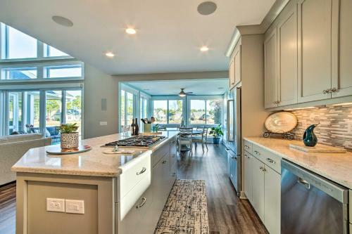 Waterfront Southport Home With Hot Tub And Deck!
