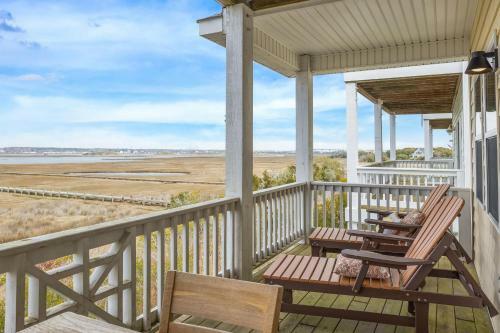 The Salty, Sandy, Happy House
