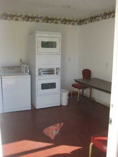 Hotel Bumbleberry Inn