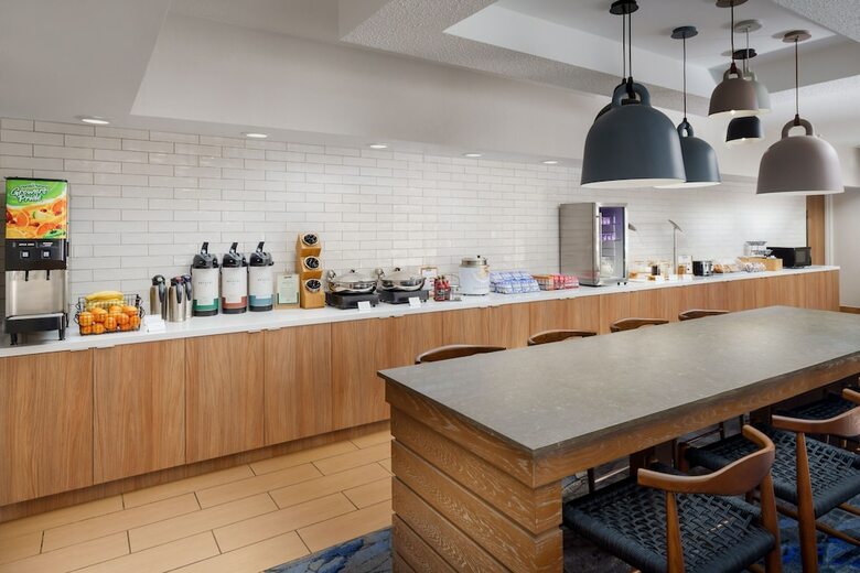 Hotel Fairfield Inn And Suites By Marriott Houston The Woodlands