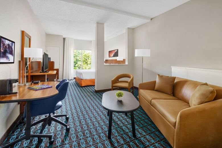 Hotel Fairfield Inn And Suites By Marriott Houston The Woodlands
