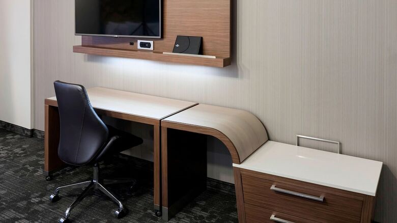 Hotel Courtyard By Marriott Houston North/shenandoah