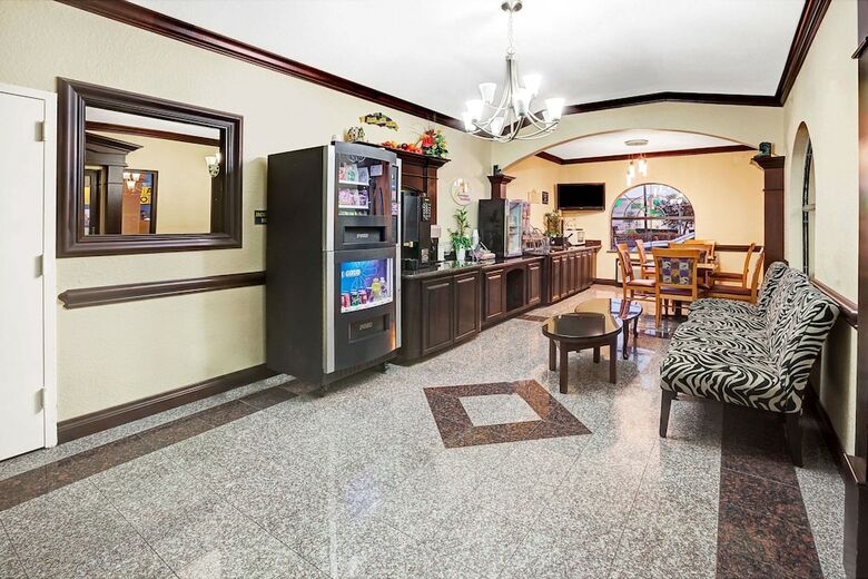 Motel Super 8 Houston Hobby Airport South