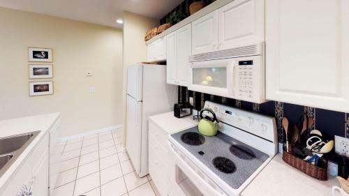 Champions By Coastline Resorts