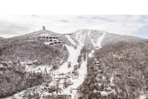 Apartamento Handsome 2br Condo With Gorgeous Views In Sugar Mountain! Condo