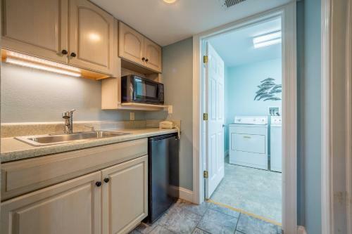 Sea Isle Escape 193