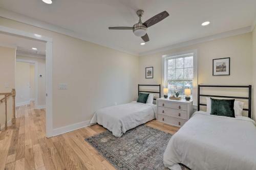 Walk To Downtown! Newly Built Home With Hot Tub