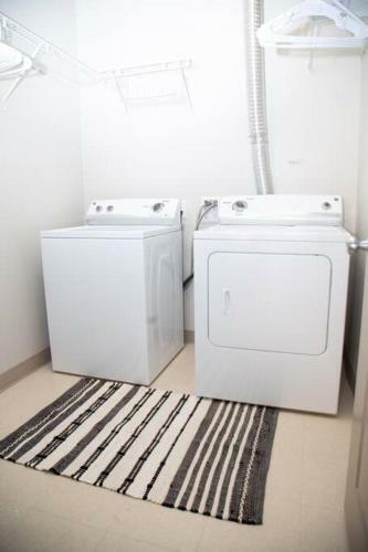 *** New Charming And Luxury Apartment In Downtown Columbus***