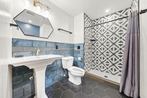 Modern Boutique Hotel In Middletowns Torchlight Pass Revival District 301