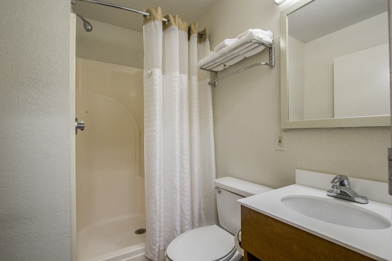 Hotel Crossland Economy Studios - Houston - West Oaks