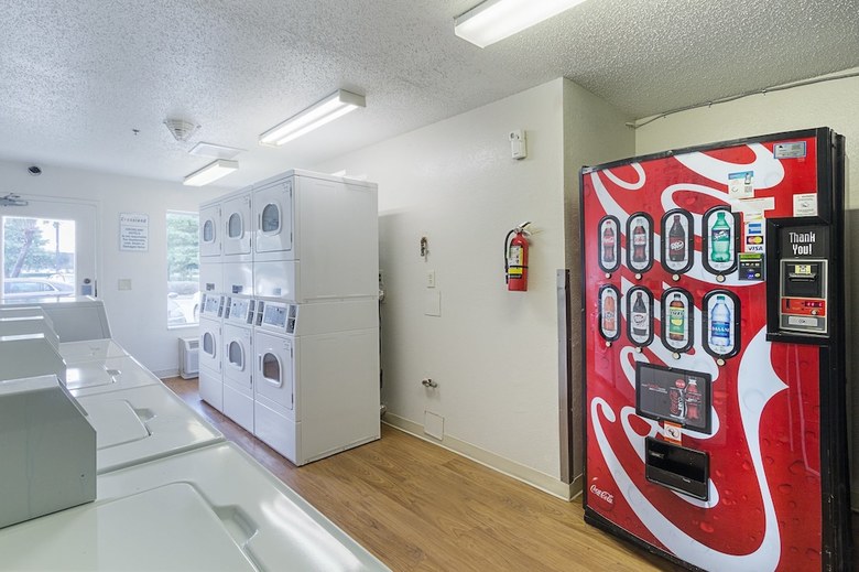 Hotel Crossland Economy Studios - Houston - West Oaks