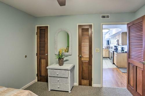 Apartamento Resort-style Condo With Lake-view Balcony!