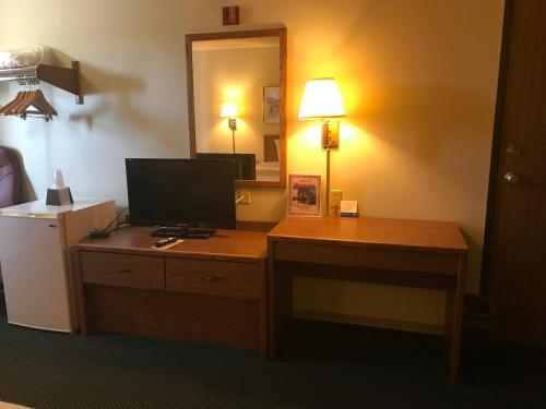 Motel Smart Choice Inn & Suites