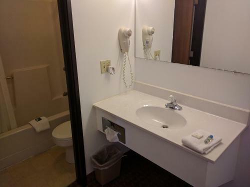 Super 8 Motel Etters/harrisburg Area