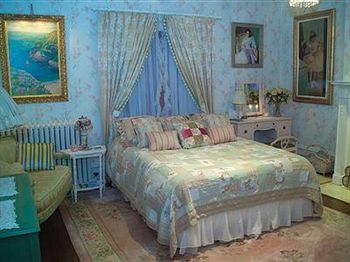 Bed & Breakfast South Broadway Manor