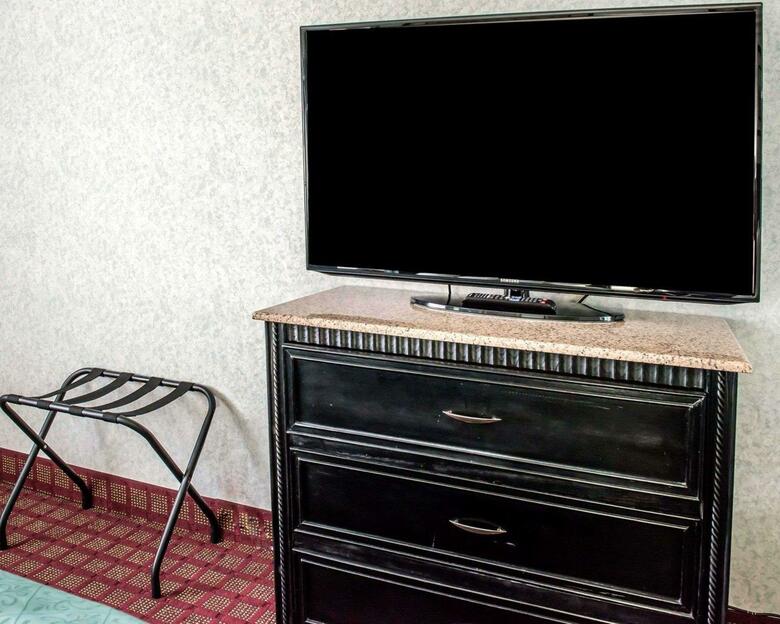 Hotel Quality Inn & Suites North Gibsonia