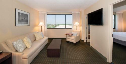 Hotel Marriott Conference Center At Nced