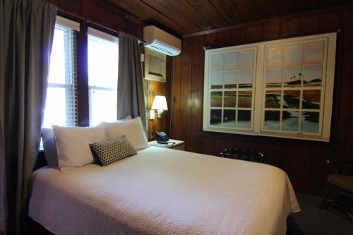Posada Holliday Inn Of Folly Beach